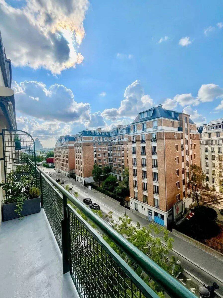 Appartement 1 pièce 37 m² · à Paris 16ème Arrondissement · 37,3 m² · 370 000 €