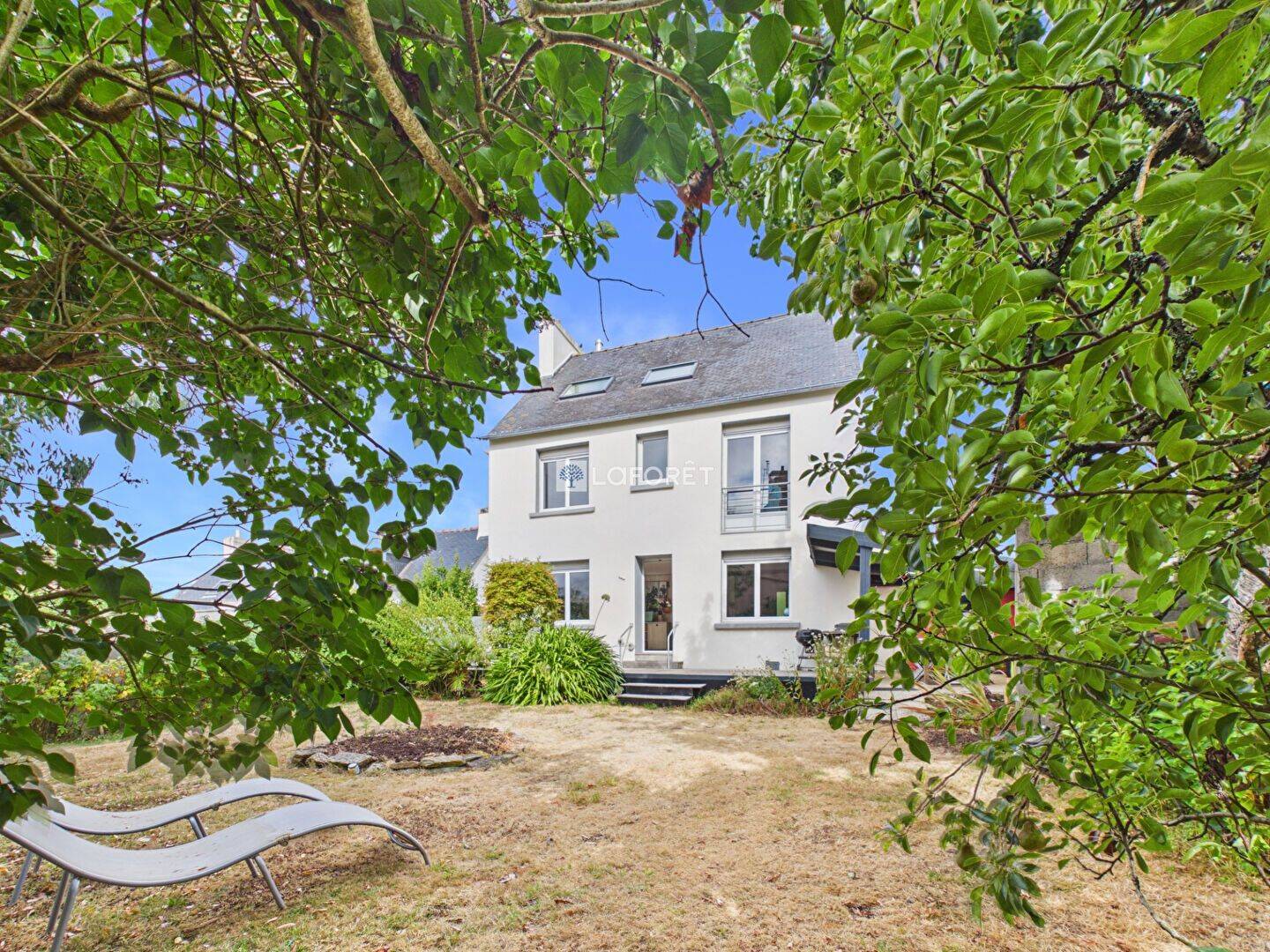 Maison 7 pièces 122 m² · à Plonéour-Lanvern · 122 m² · 291 200 €