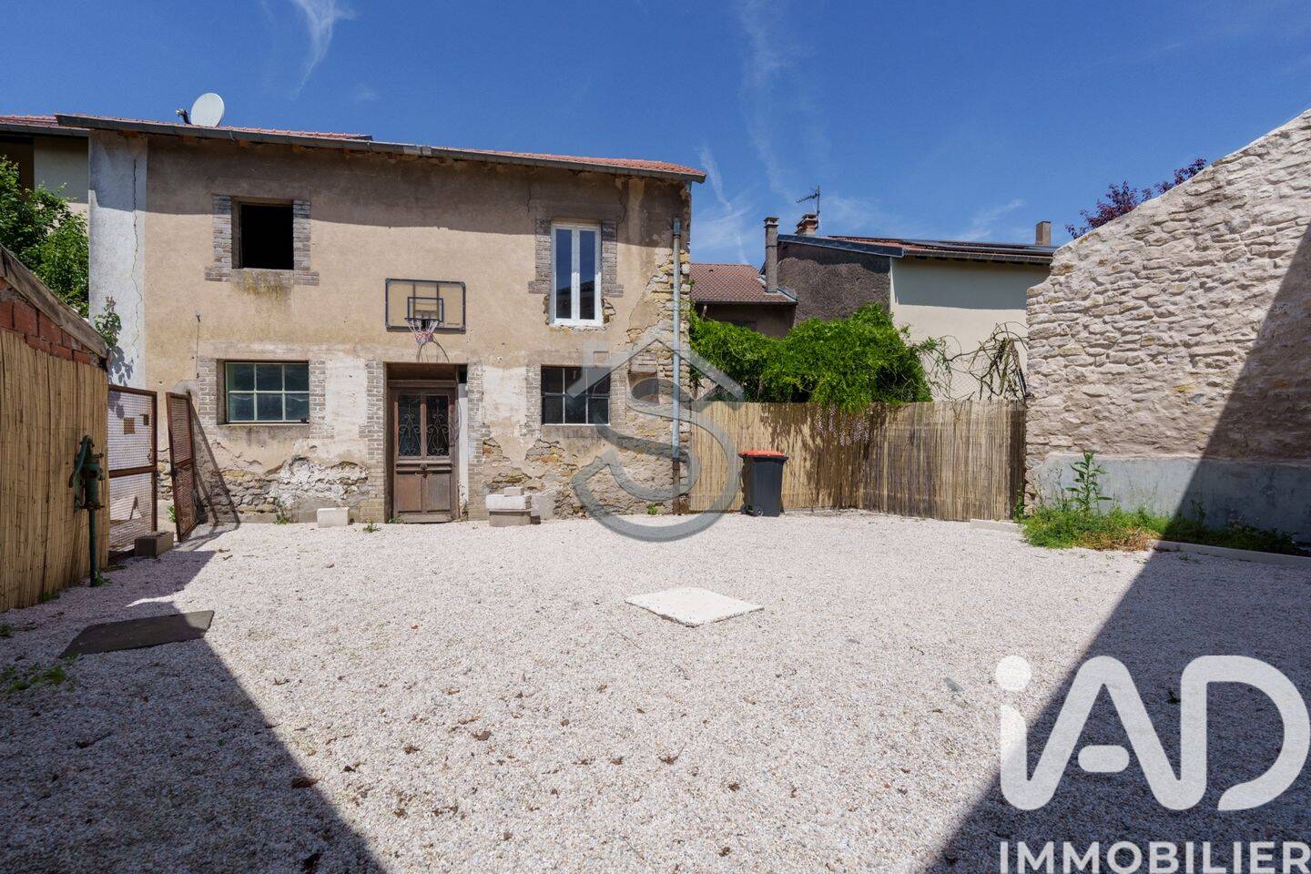 Maison 6 pièces 168 m² · à Haraucourt · 168 m² · 299 000 €
