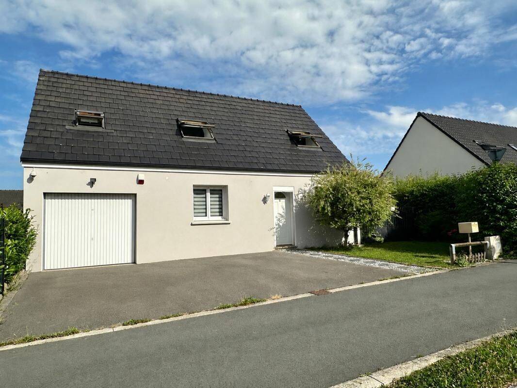 Maison 4 pièces 90 m² · à Courcelles-lès-Lens · 90 m² · 219 950 €