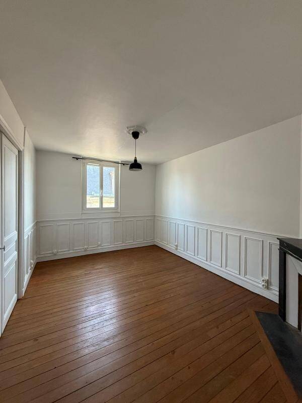 Appartement 2 pièces 48 m² · à Compiègne · 47,6 m² · 750 €/mois