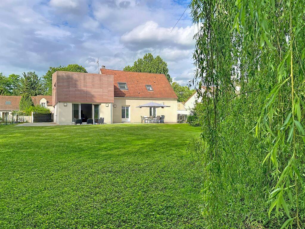 Maison 7 pièces 210 m² · à Warmeriville · 210 m² · 420 000 €