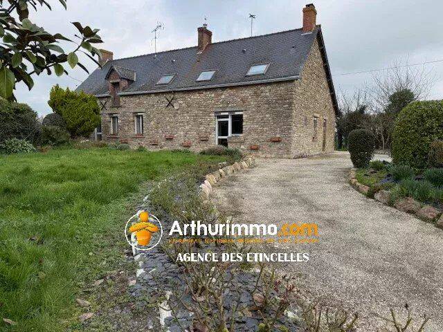 Maison 5 pièces 194 m² · à Martigné-Ferchaud · 194 m² · 261 000 €