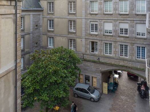 Appartement à vendre 299 500 € 3 pièces 2 chambres 61 m² 3 étages Intra Muros Saint-Malo 35400