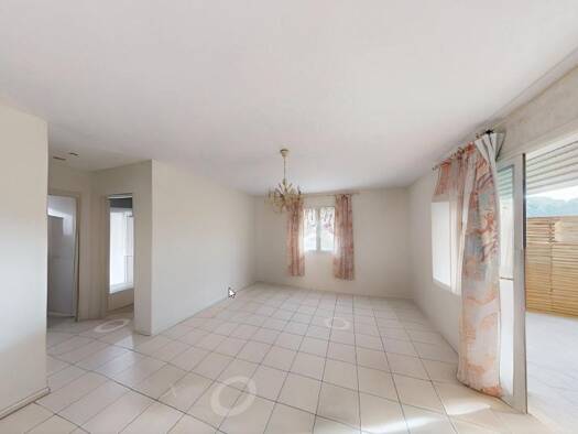 Appartement à vendre 170 000 € 2 pièces 1 chambre 48,1 m² Étage 1/2 Gironde-Cabrieres-Boisfeuillet-Lampourde Orange 84100