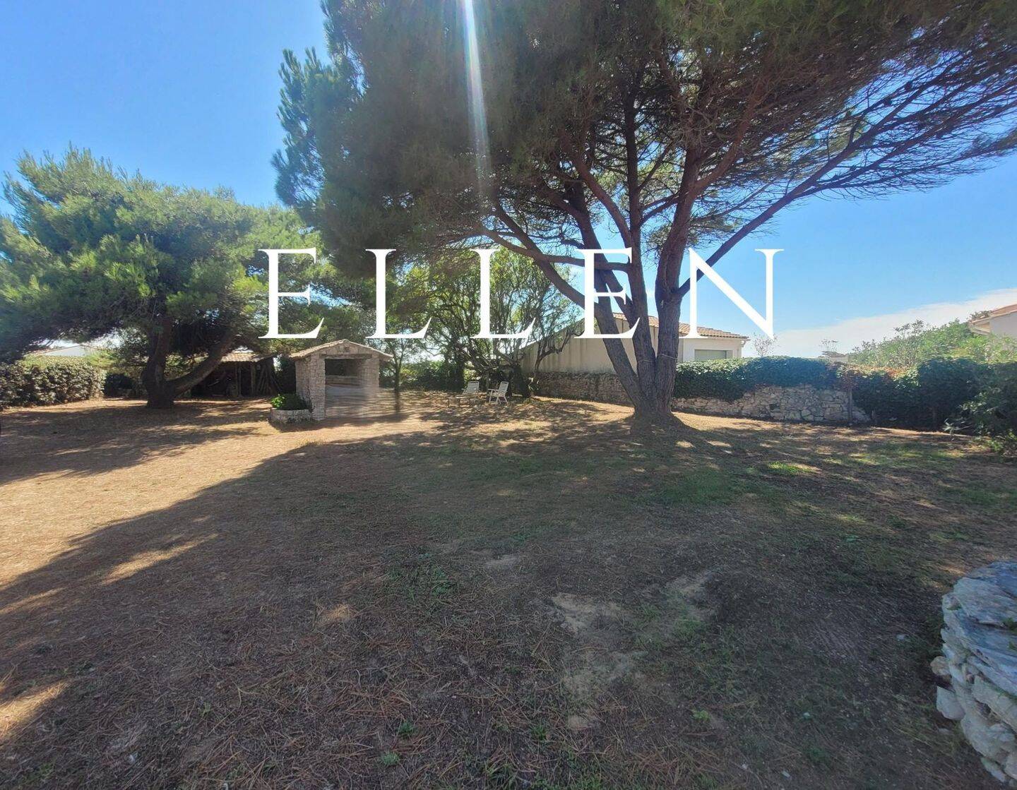Terrain de 557 m² à Sainte-Marie-de-Ré - photo 2
