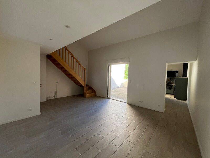 Maison 3 pièces 74 m² · à Bordeaux · 74,2 m² · 1 280 €/mois