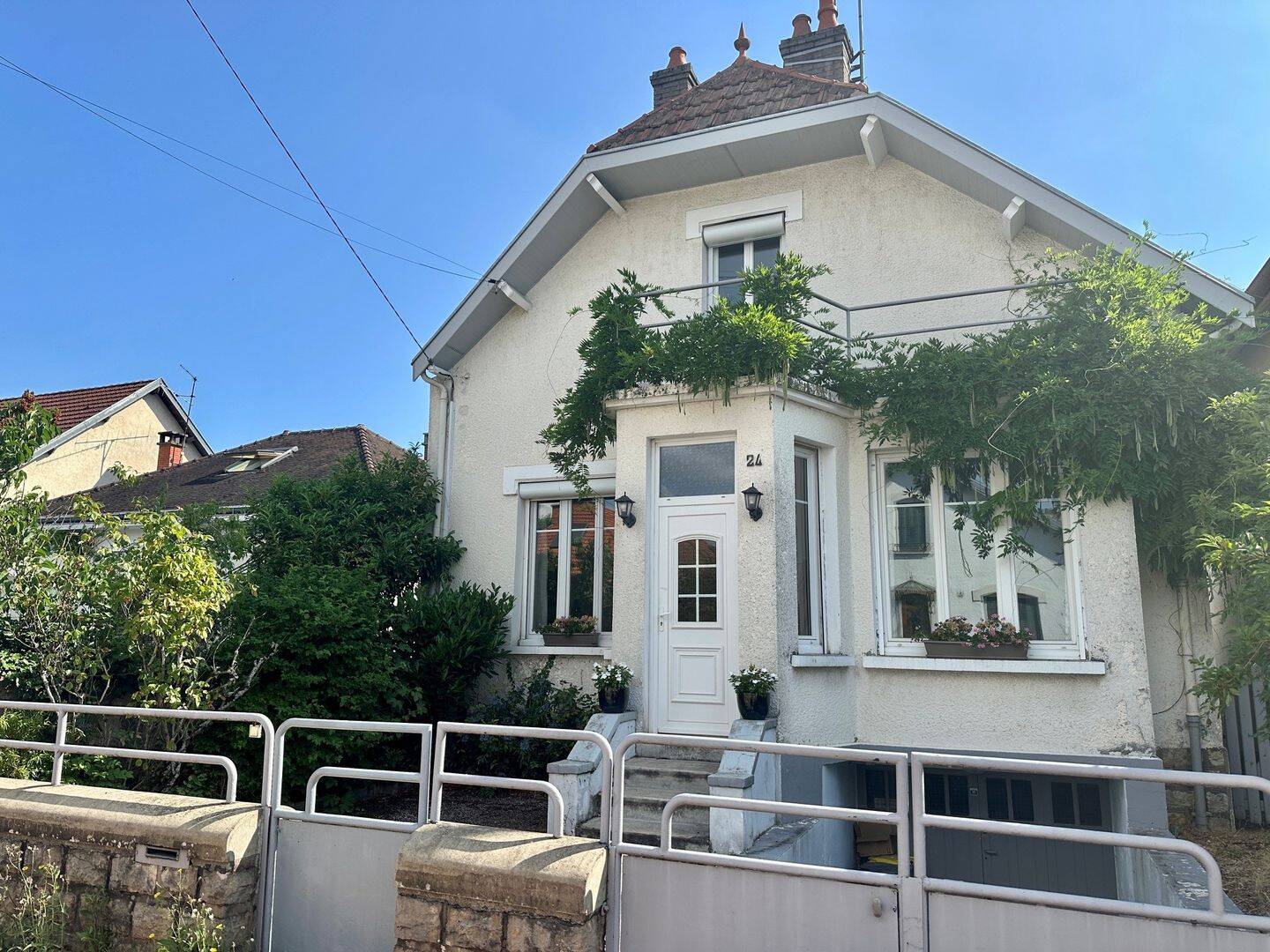 Maison 5 pièces 98 m² · à Dijon · 98 m² · 459 000 €