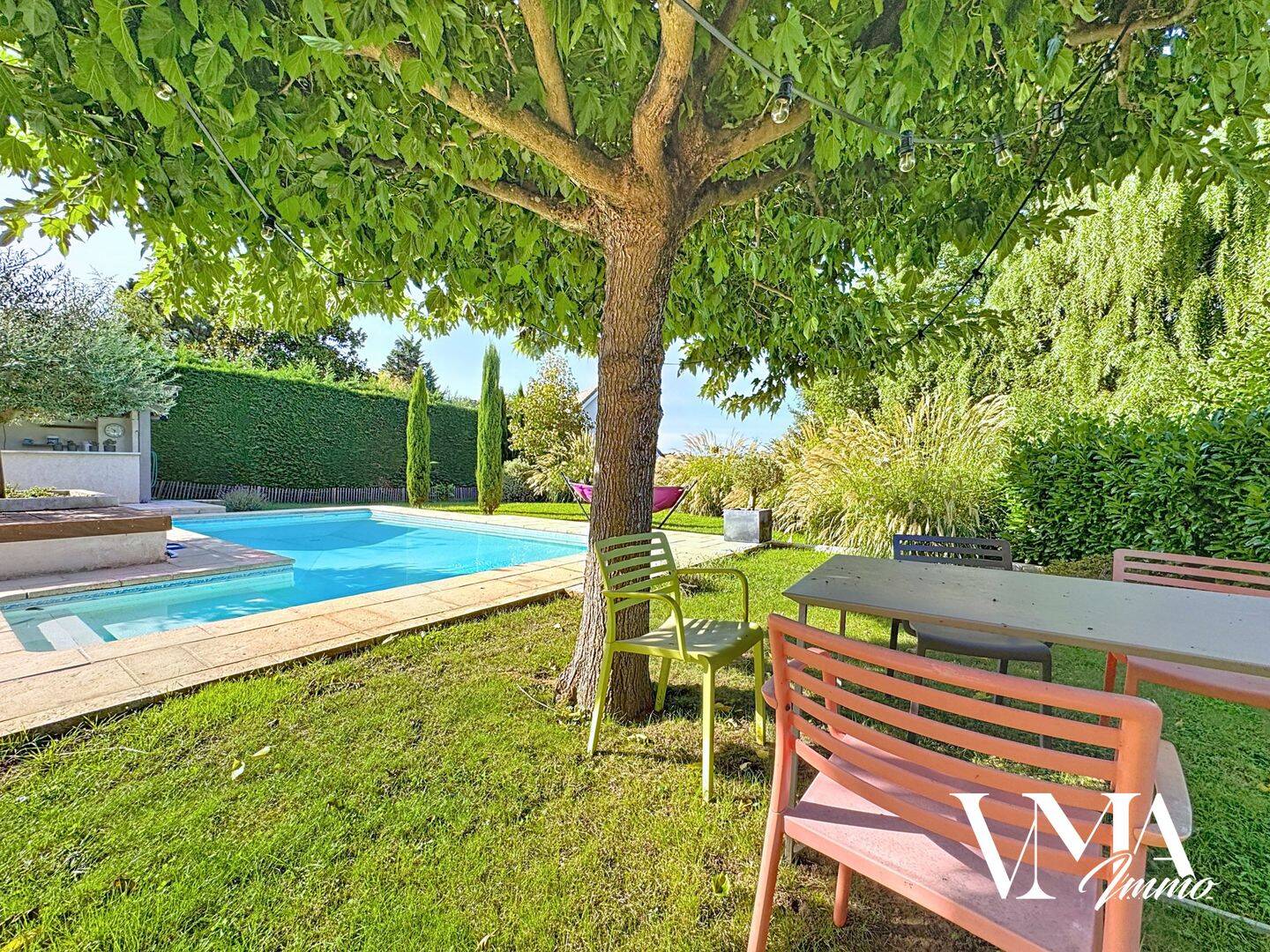 Maison 6 pièces 244 m² · à Dardilly · 244 m² · 895 000 €