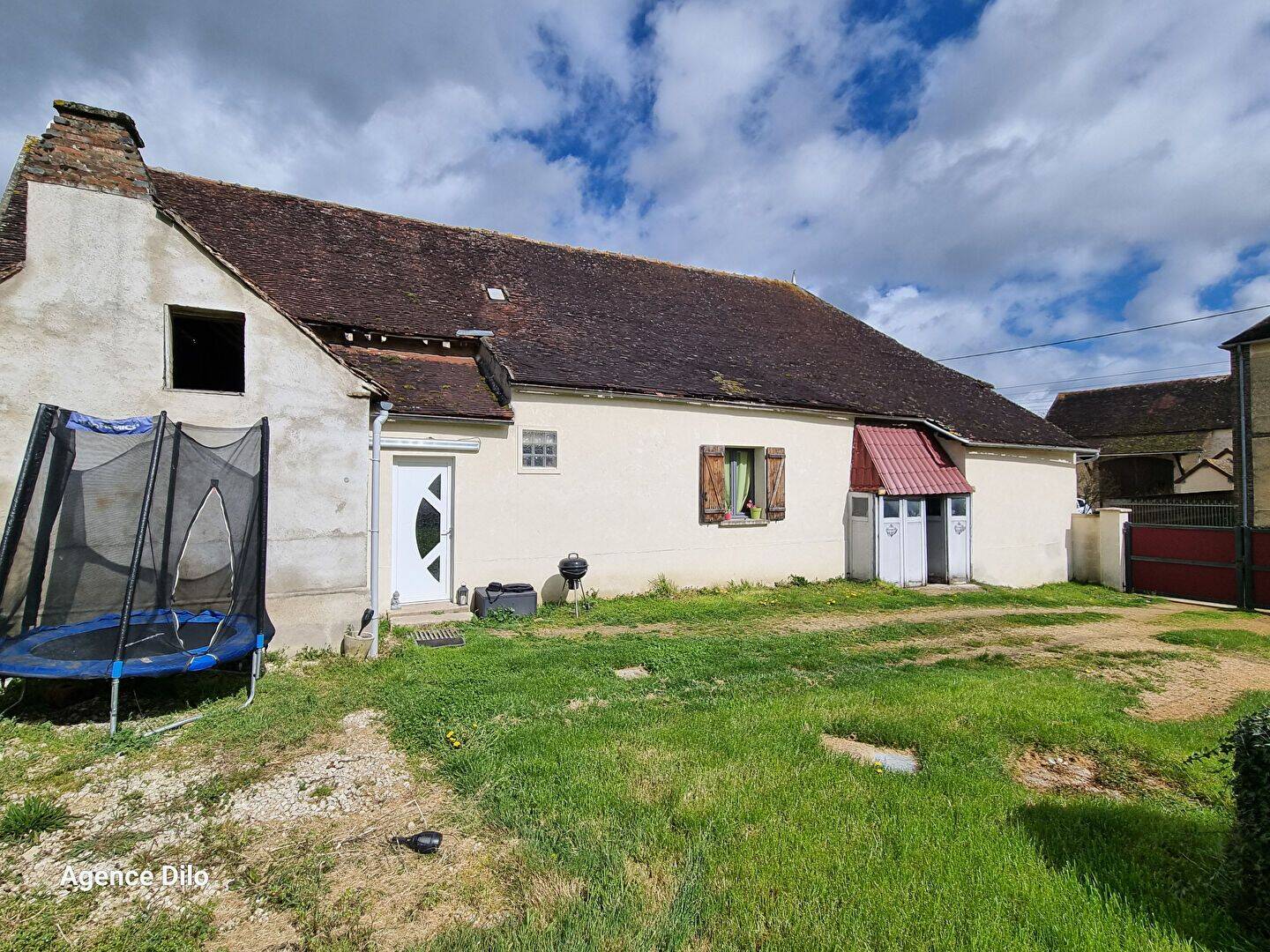Maison 3 pièces 108 m² · à Butteaux · 108 m² · 79 000 €