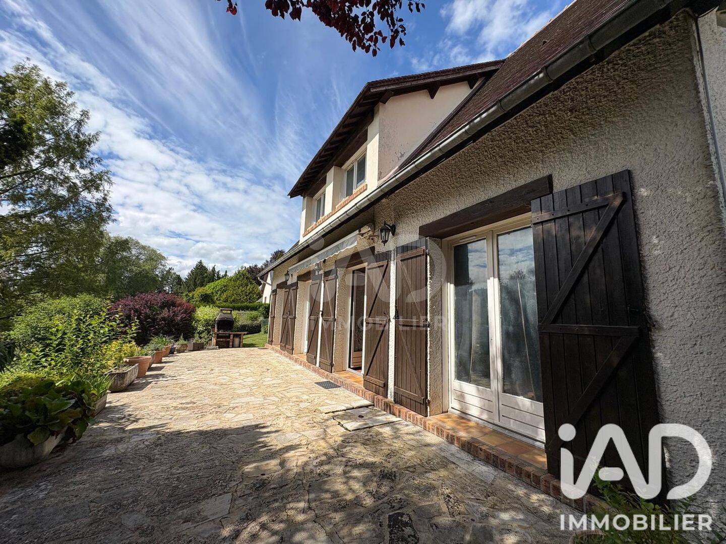 Maison 5 pièces 144 m² · à Catenay · 144 m² · 305 000 €