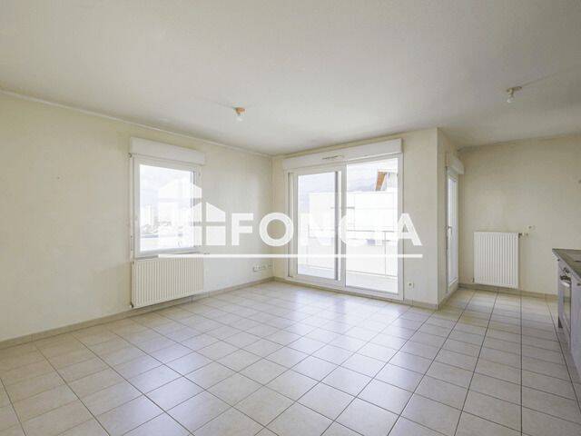 Appartement 3 pièces 60 m² · à Saint-Martin-d'Hères · 60 m² · 887 €