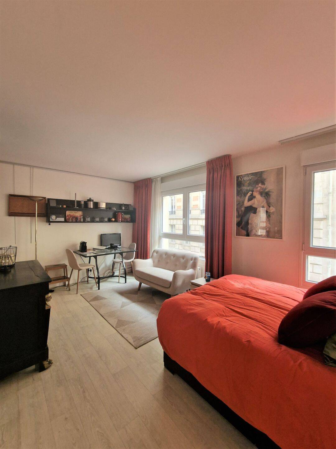 Appartement 1 pièce 24 m² · à Paris 8ème Arrondissement · 23,9 m² · 1 096 €/mois