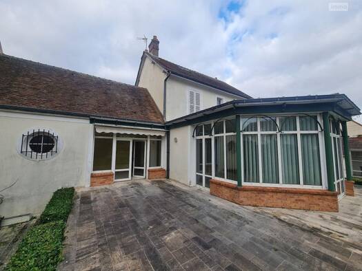 Maison à vendre 433 675 € 6 pièces 4 chambres 173,5 m² 2 532 m² de terrain Mormant 77720