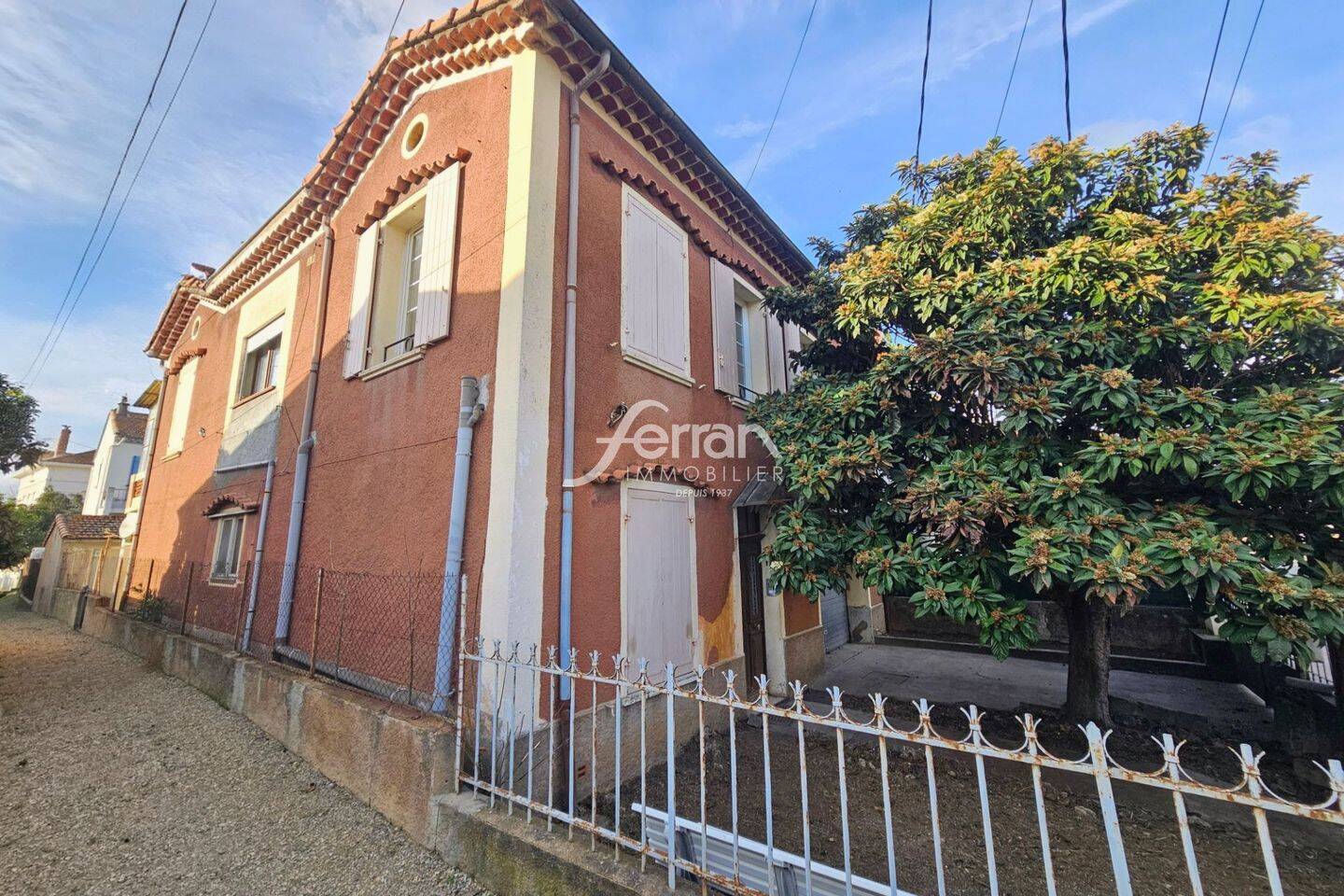 Maison 7 pièces 143 m² · à Les Arcs · 143 m² · 240 000 €