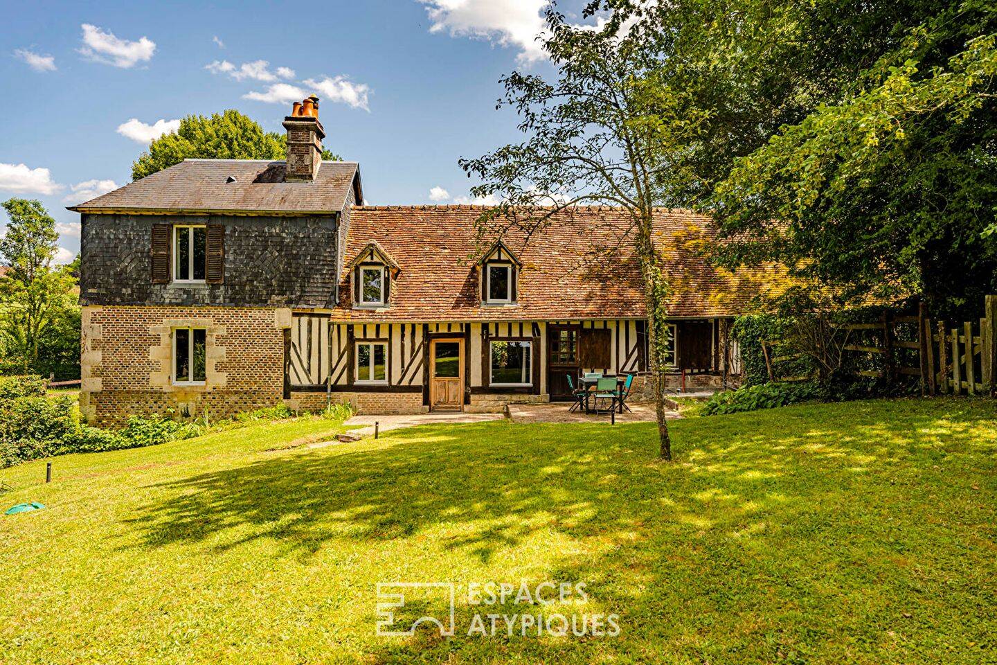 Maison 5 pièces 90 m² · à Saint-Pierre-en-Auge · 90 m² · 295 000 €
