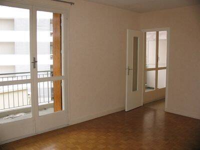 Appartement 1 pièce 29 m² · à Chambéry · 28,6 m² · 585 €/mois