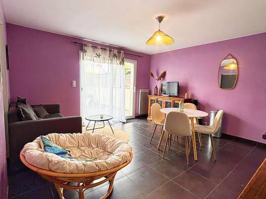 Appartement à louer 850 € 2 pièces 1 chambre 45 m² RDC Lafond La Rochelle 17000