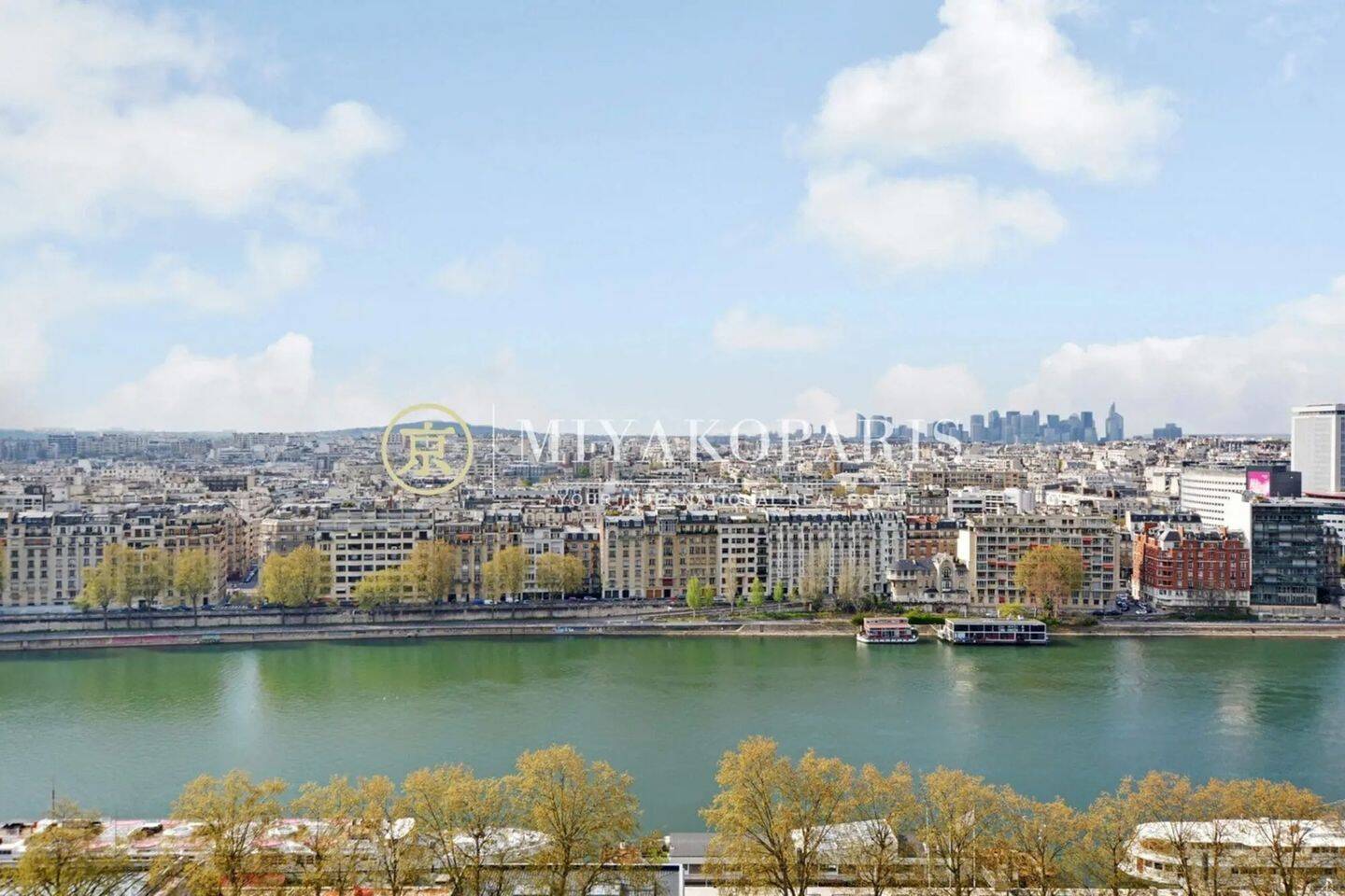 Appartement 5 pièces 114 m² · à Paris 15ème Arrondissement · 114 m² · 1 070 000 €