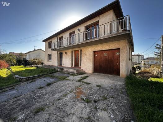 Maison à vendre 270 000 € 8 pièces 6 chambres 181 m² 639 m² de terrain Portes-lès-Valence 26800