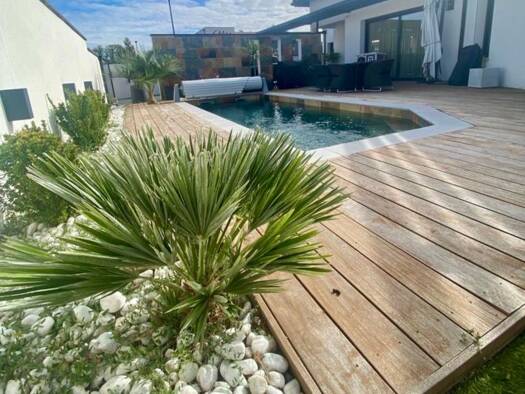 Maison à louer 2 350 € 5 pièces 4 chambres 130 m² Agora Cugnaux 31270