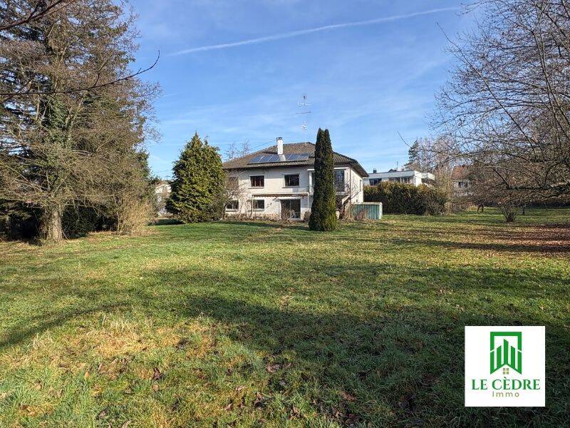 Maison 6 pièces 255 m² · à Durmenach · 255 m² · 420 000 €