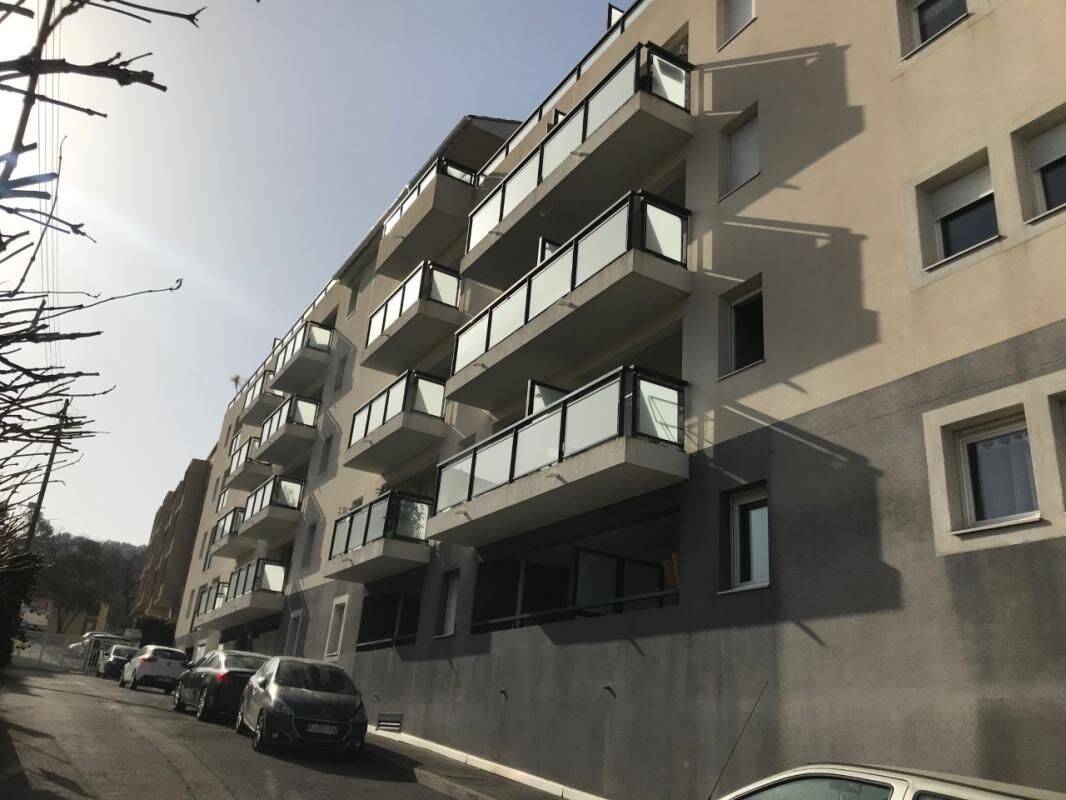 Appartement 1 pièce 30 m² · à La Seyne-sur-Mer · 30 m² · 515 €