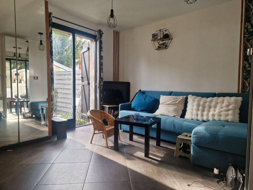 Appartement 1 pièce 32 m² · à Sannois · 32 m² · 800 €