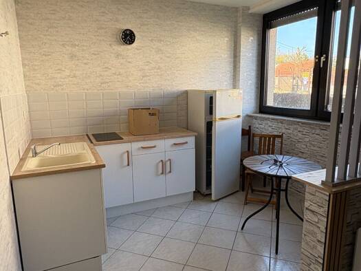 Appartement à louer 450 € 1 pièce 25 m² RDC/4 Bellevue  Forbach 57600