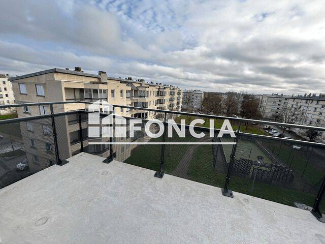 Appartement 3 pièces 62 m² · à Caen · 61,7 m² · 757 €