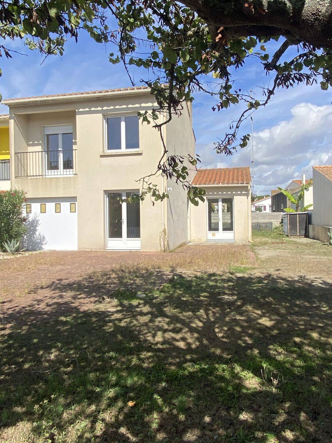 Maison 5 pièces 86 m² · à Brem-sur-Mer · 86 m² · 221 000 €