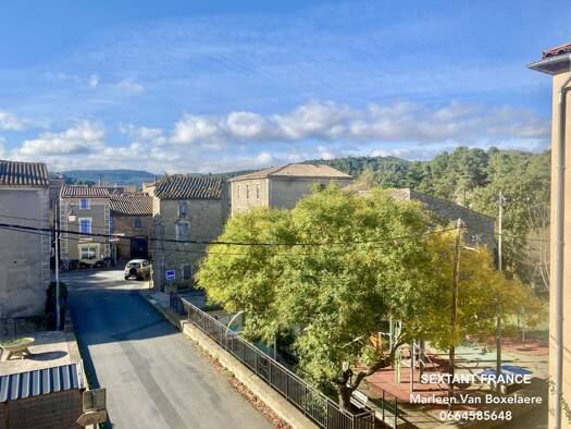 Maison à vendre 195 000 € 7 pièces 5 chambres 177 m² 30 m² de terrain Saint-Jean-de-Barrou 11360