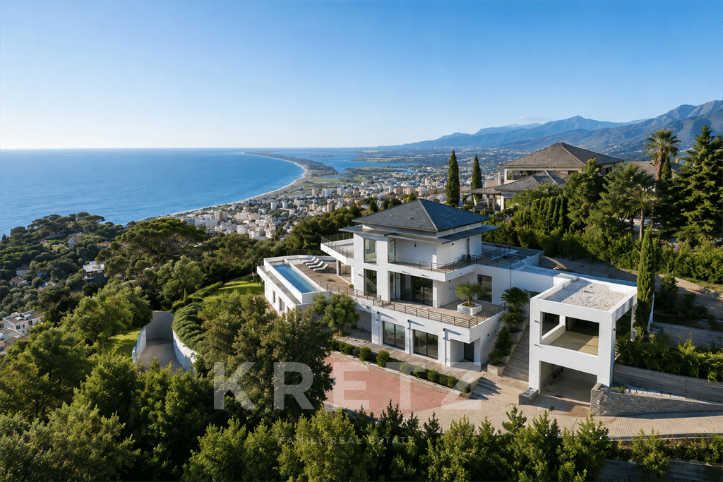 Maison 10 pièces 415 m² · à Bastia · 415 m² · 1 995 000 €