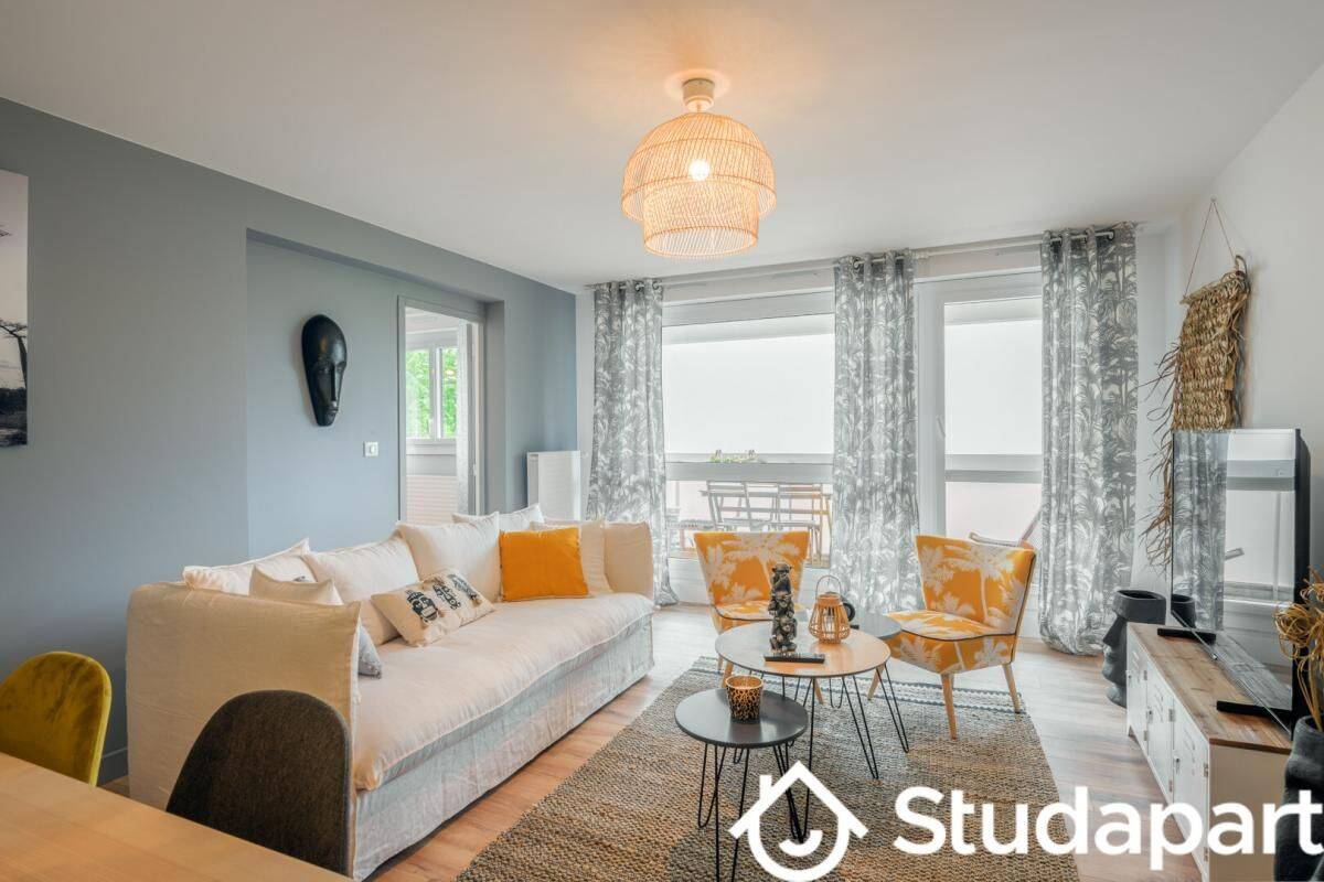 1 pièce 10 m² · à Le Bouscat · 10 m² · 560 €/mois