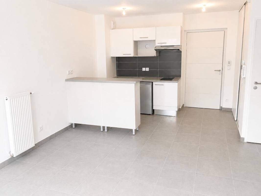 Appartement 2 pièces 43 m² · à Sainte-Foy-lès-Lyon · 43 m² · 674 €/mois