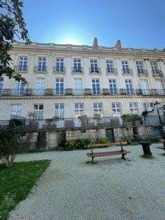Appartement 5 pièces 177 m² · à Nantes · 177 m² · 2 577 €