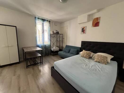 Appartement à louer 495 € 1 pièce 22 m² Centre Ville Niort 79000