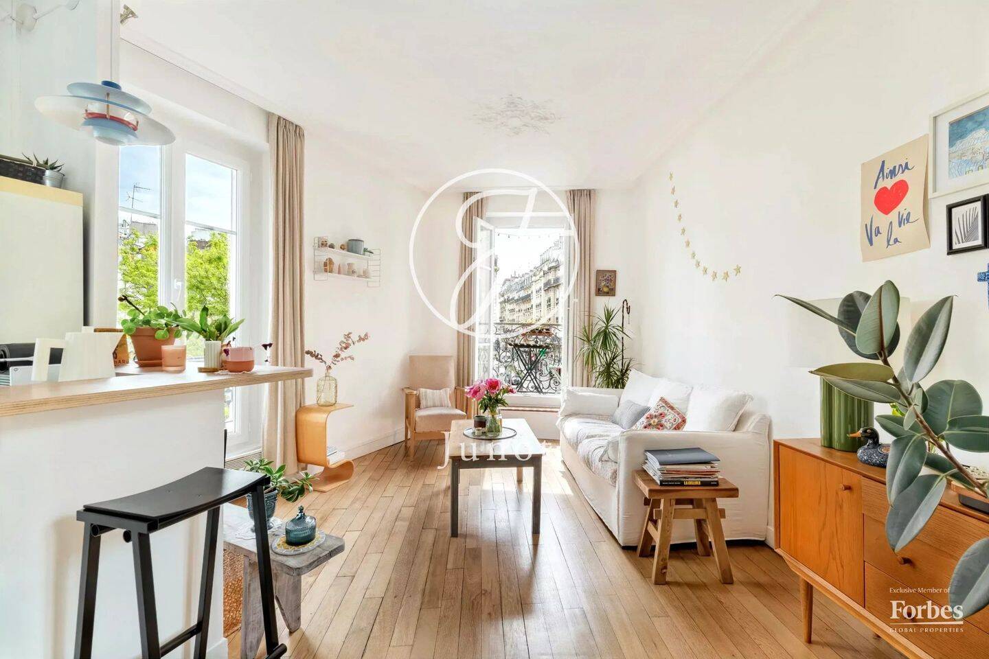 Appartement 3 pièces 53 m² · à Paris 18ème Arrondissement · 53,4 m² · 660 000 €