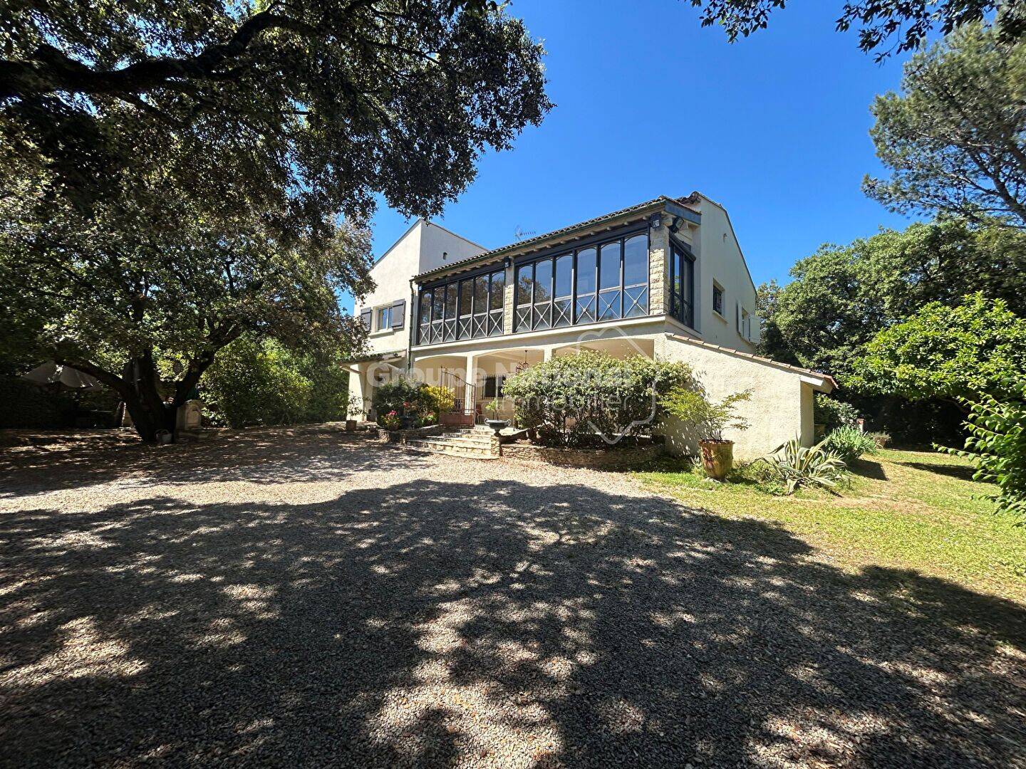 Maison 10 pièces 250 m² · à Nîmes · 250 m² · 787 000 €