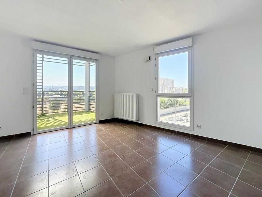 Appartement 4 pièces 84 m² · à Vénissieux · 84 m² · 1 150 €/mois