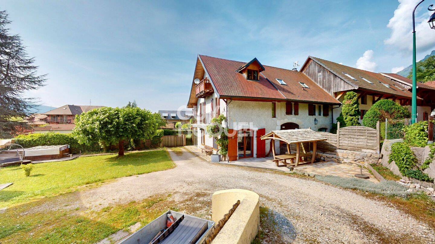Maison 4 pièces 92 m² · à Duingt · 91,8 m² · 615 000 €