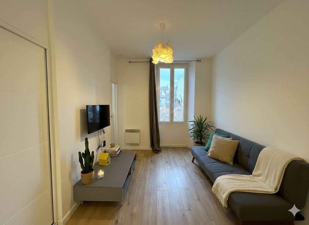 Appartement 2 pièces 32 m² · à Marseille 5ème Arrondissement · 32 m² · 825 €