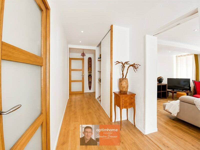 Appartement 4 pièces 92 m² · à Chaussin · 92 m² · 109 000 €