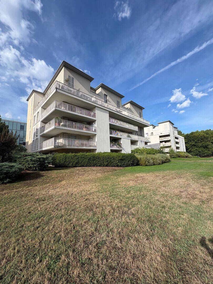 Appartement 3 pièces 78 m² · à Bordeaux · 78 m² · 1 072 €/mois
