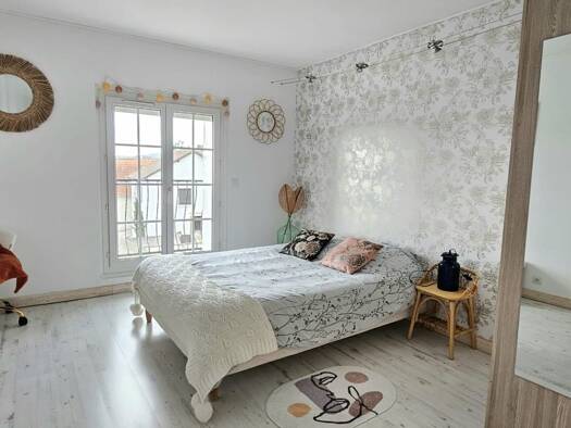 Appartement à vendre 240 000 € 4 pièces 2 chambres 82 m² Étage 2/2 Attainville 95570