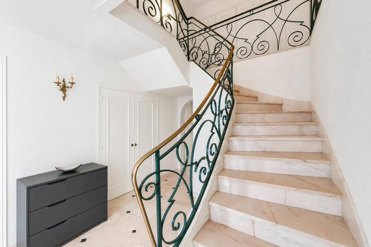 Maison 7 pièces 172 m² · à Selles-sur-Cher · 172 m² · 299 000 €