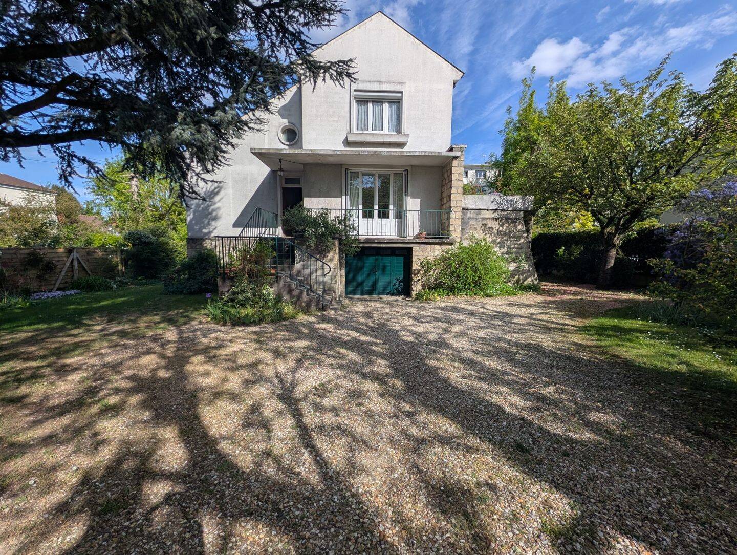 Maison 6 pièces 115 m² · à La Celle-Saint-Cloud · 115 m² · 695 000 €