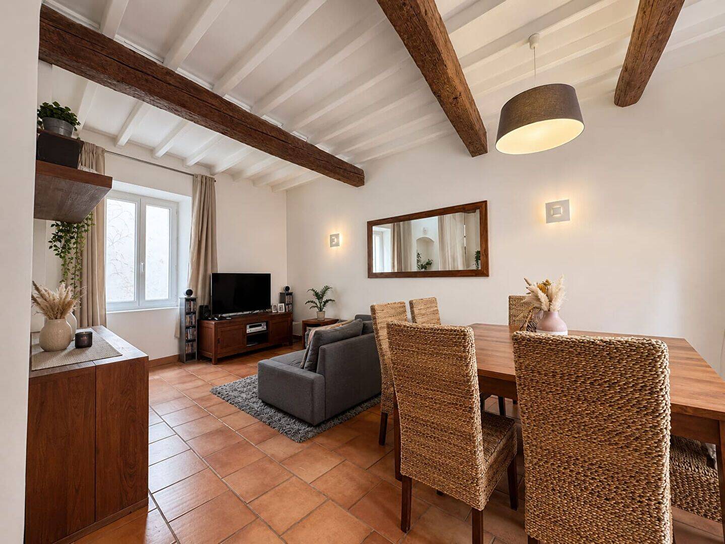 Maison 4 pièces 98 m² · à Lambesc · 98 m² · 349 900 €