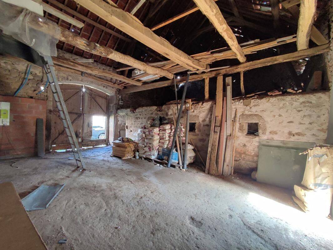 Maison 2 pièces 71 m² · à Marigny-l'Église · 71 m² · 25 000 €