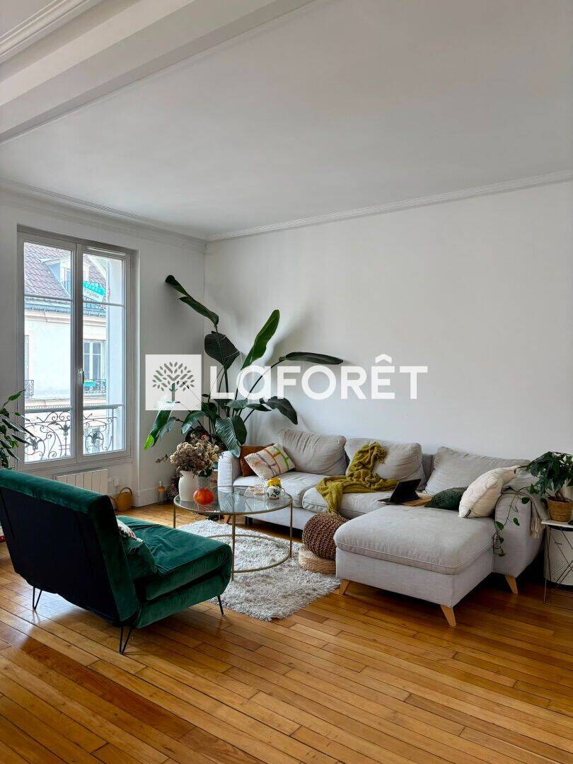 Appartement 2 pièces 48 m² · à Charenton-le-Pont · 47,9 m² · 1 335 €